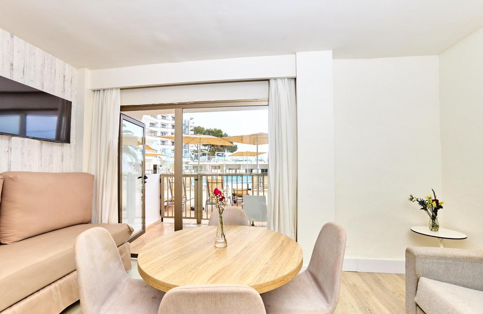 Alua Hotel Miami Ibiza Es Cana Esterno foto